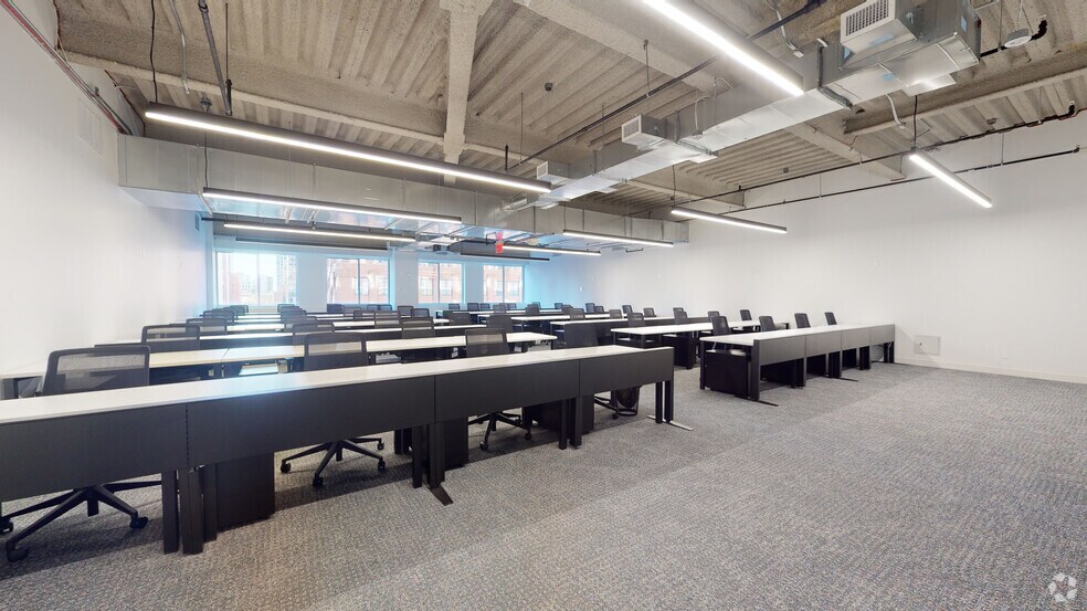 More Photos Of 115 Myrtle Ave, Brooklyn Office For Lease