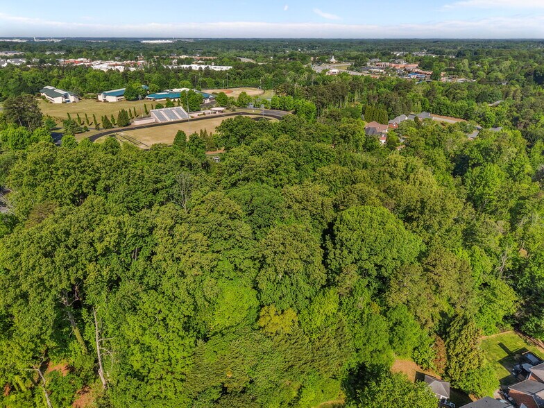 More Photos Of 1226 A & B Jefferson Rd, Greensboro Land For Sale