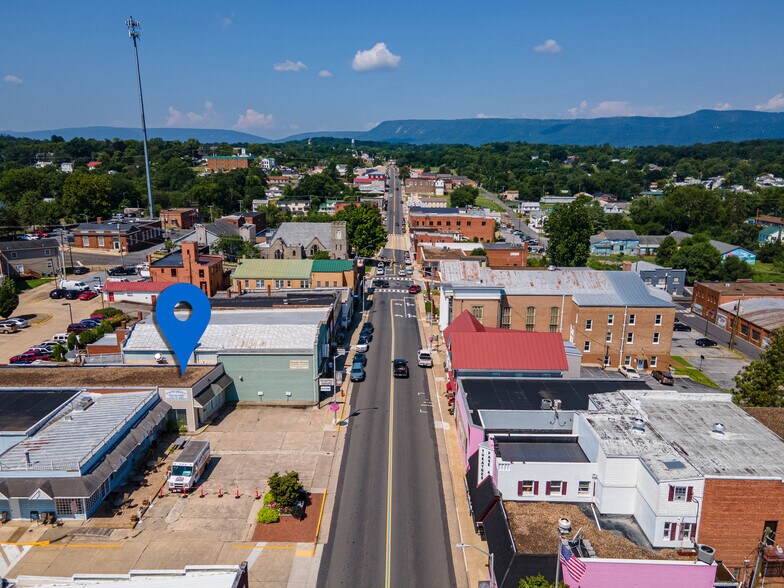 More Photos Of 30 E Main St, Luray Office For Sale