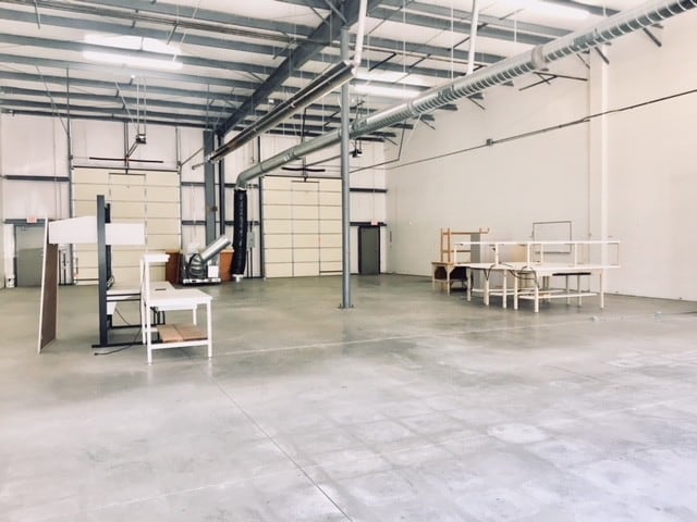 More Photos Of 332 Mountain View Dr, Johnstown Warehouse For Lease