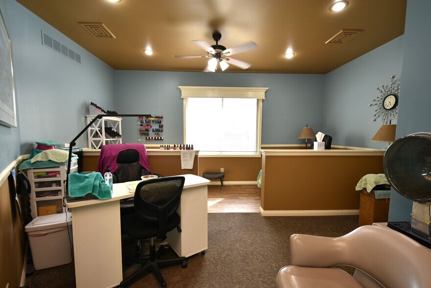 More Photos Of 11522 Davis St, Grand Blanc Office Residential For Sale