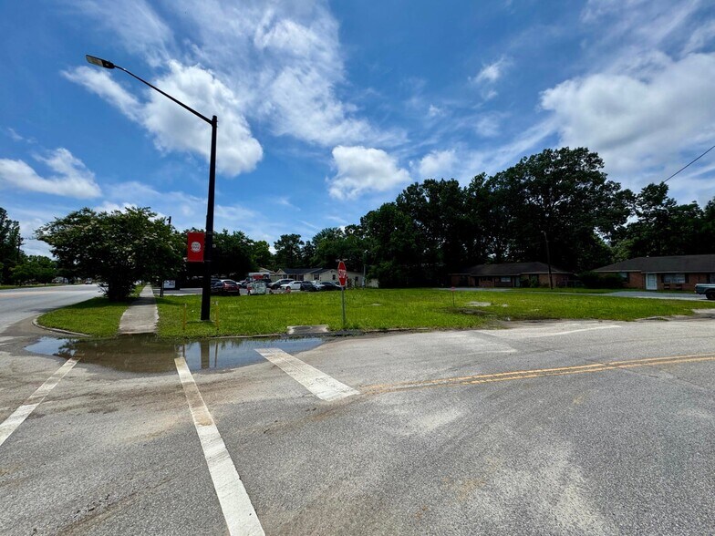 More Photos Of 114 Red Bank Rd, Goose Creek Land For Sale