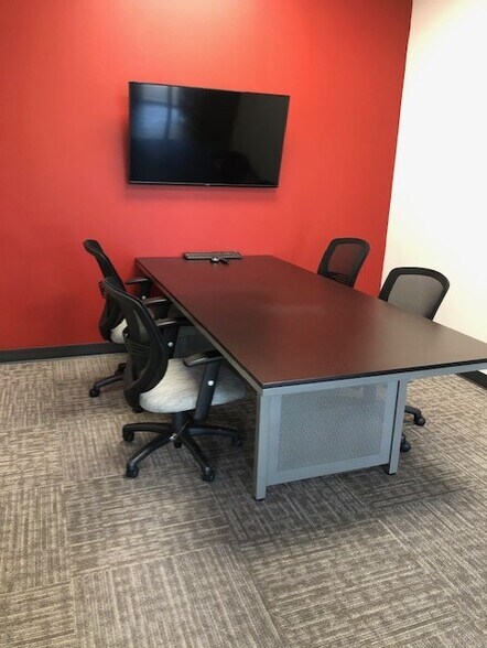 More Photos Of 2850-2870 S Church St, Murfreesboro Unknown For Lease