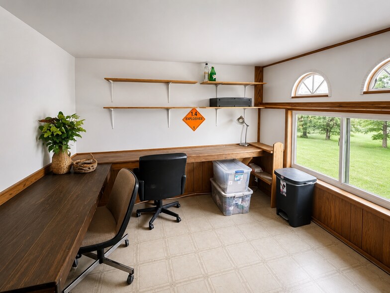 More Photos Of 10285 US-60, Irvington Freestanding For Sale
