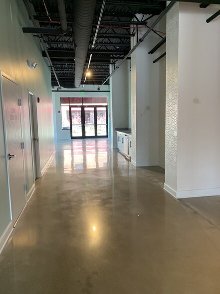 More Photos Of 2390 Esplanade Dr, Algonquin Office For Lease