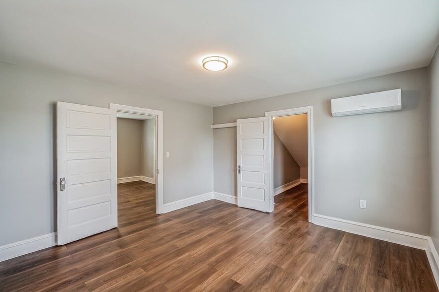 More Photos Of 2952-2954 Dekalb Pike, East Norriton Apartments For Sale