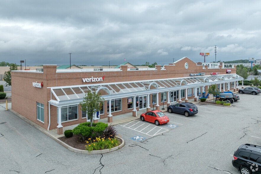 Primary Photo Of 670-678 Centre Of New England Blvd, Coventry Freestanding For Lease