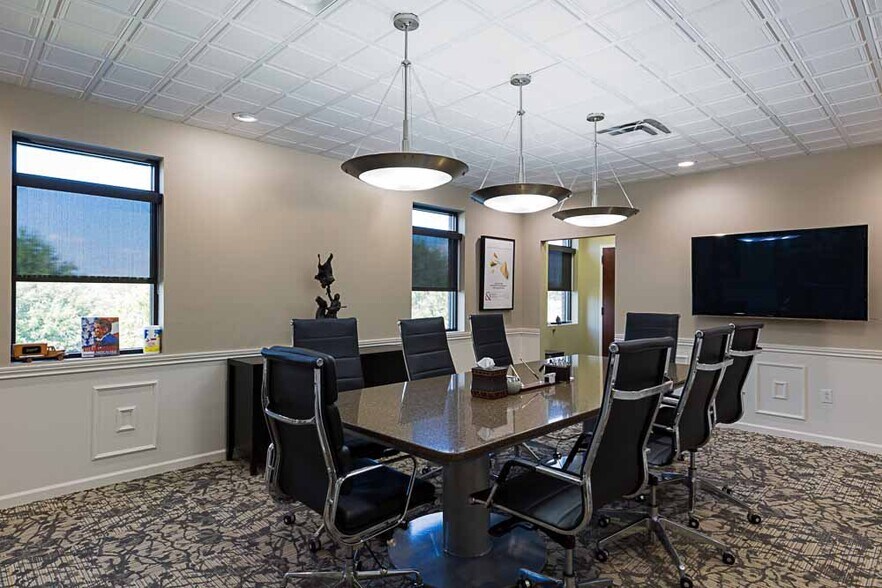 More Photos Of 110 Corporate Dr, Johnson City Office For Sale