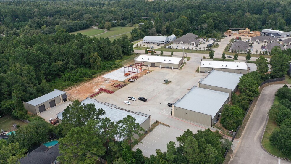 More Photos Of 1905 Longmire Rd, Conroe Unknown For Lease