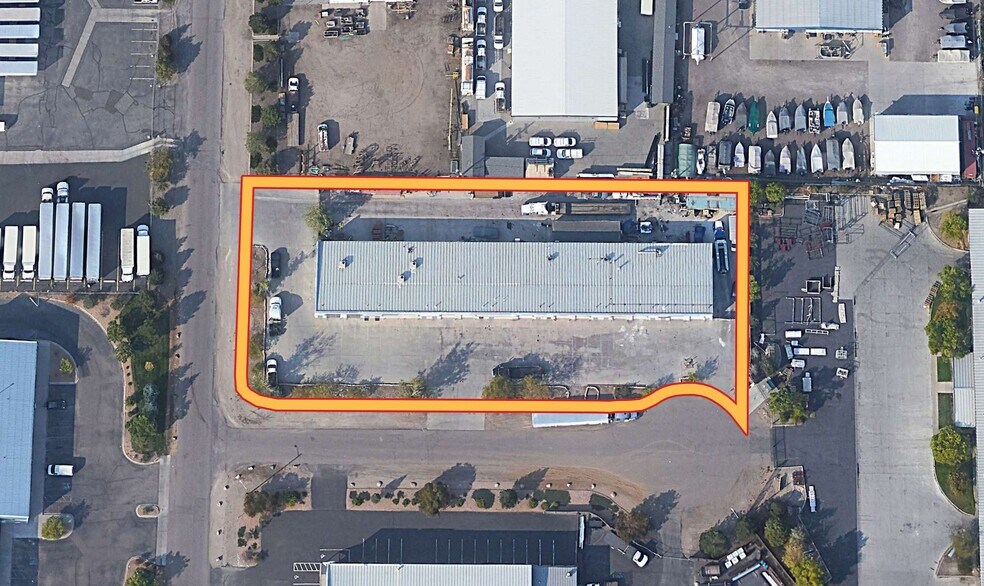 More Photos Of 2531 W 62nd Ct, Denver Warehouse For Lease