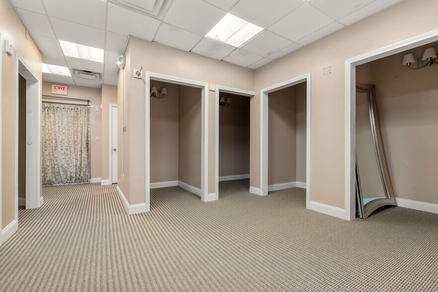 More Photos Of 285-285 Belmont St, Belmont General Retail For Sale