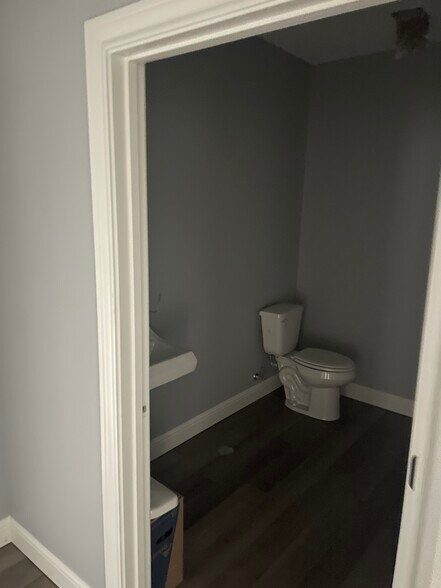 More Photos Of 2023 H O Mills hwy, Port Arthur Warehouse For Lease