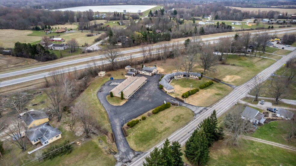 More Photos Of 44077 Oberlin Elyria Rd, Oberlin Hotel For Sale