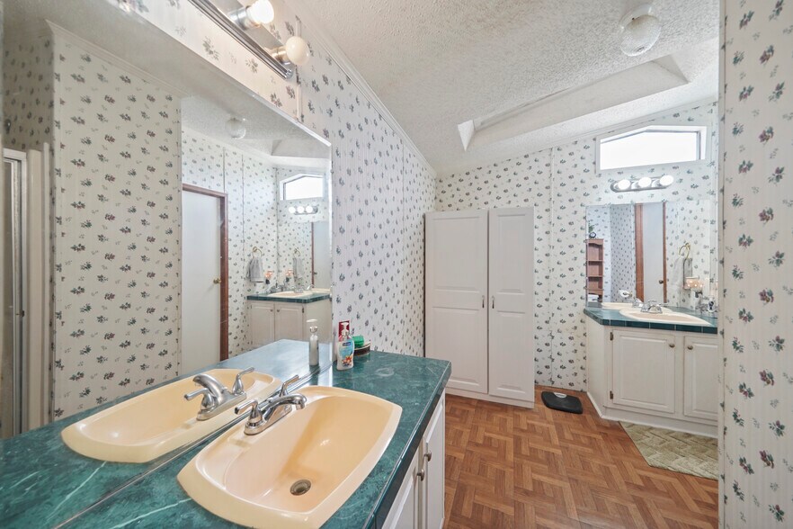 More Photos Of 16070 Warren Ranch Rd, Hockley Land For Sale