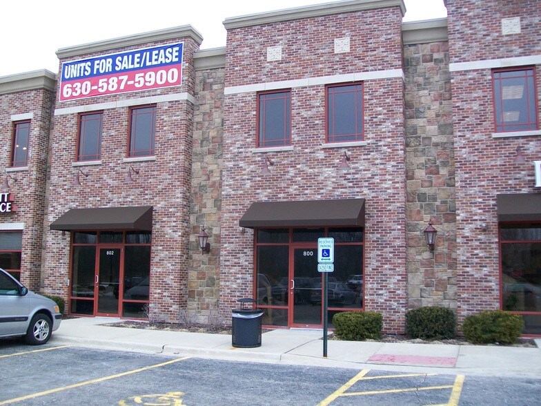 Primary Photo Of 792-806 W Bartlett Rd, Bartlett Loft Creative Space For Sale