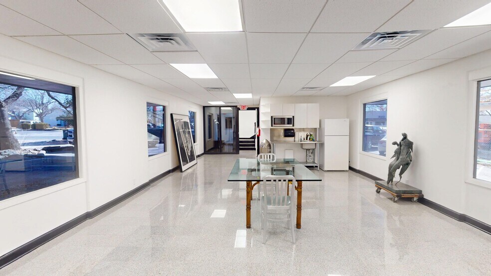 More Photos Of 4212 Medical Pky, Austin Medical For Sale