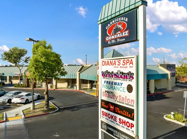 More Photos Of 1220 Oak St, Bakersfield Freestanding For Sale