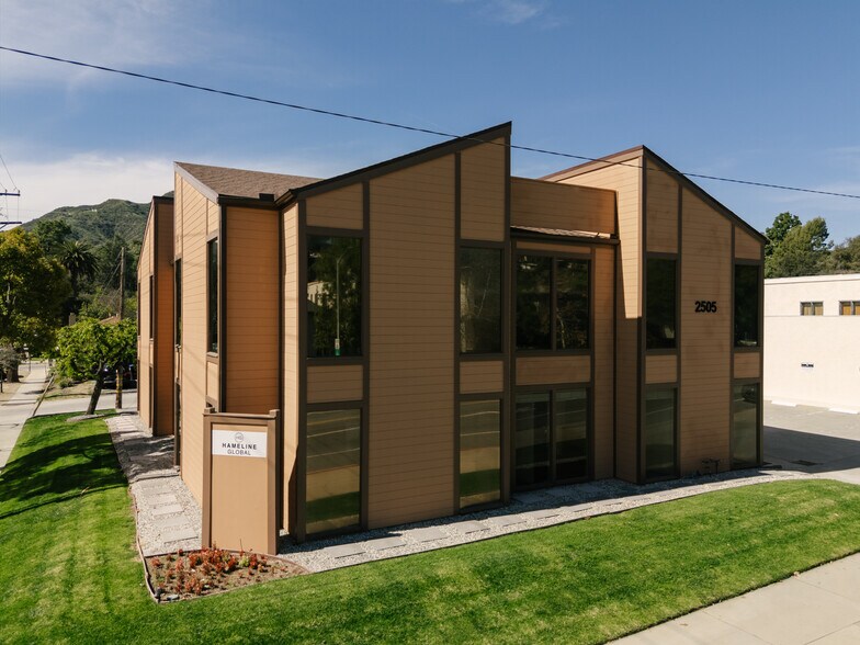 More Photos Of 2505 Canada Blvd, Glendale Office For Lease