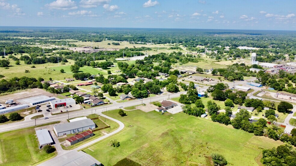 More Photos Of 206 S Columbia Dr, West Columbia Office Residential For Sale