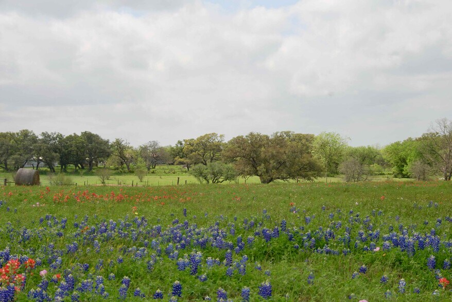 More Photos Of Highway 90A, Shiner Land For Sale