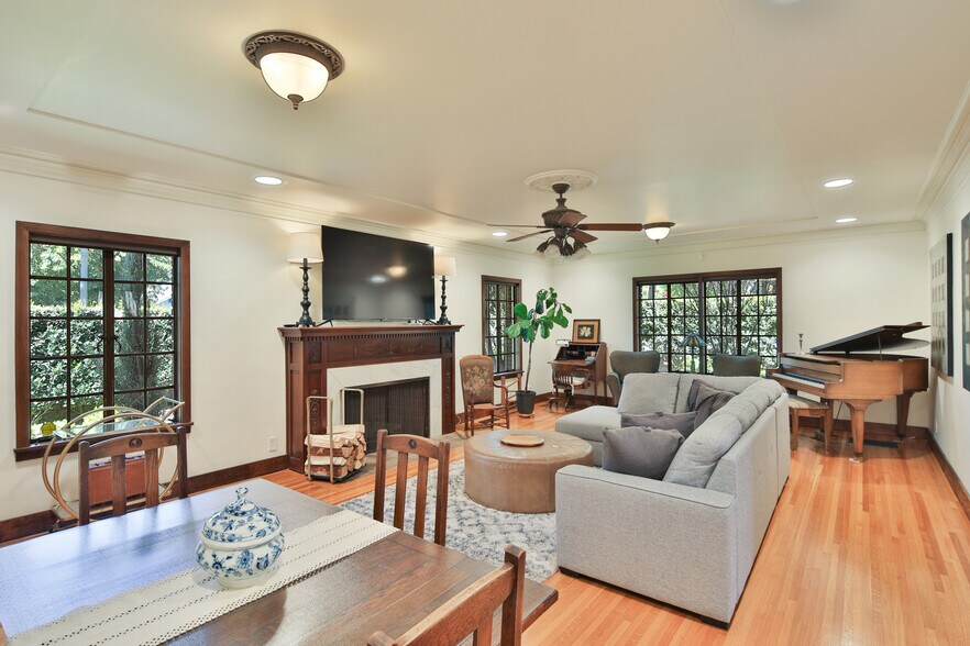 More Photos Of 592 N Euclid, Upland Medical For Sale
