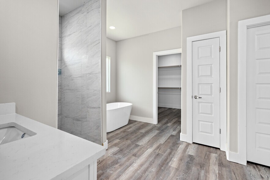 More Photos Of 15501 Cruiser Units st, Corpus Christi Multifamily For Sale