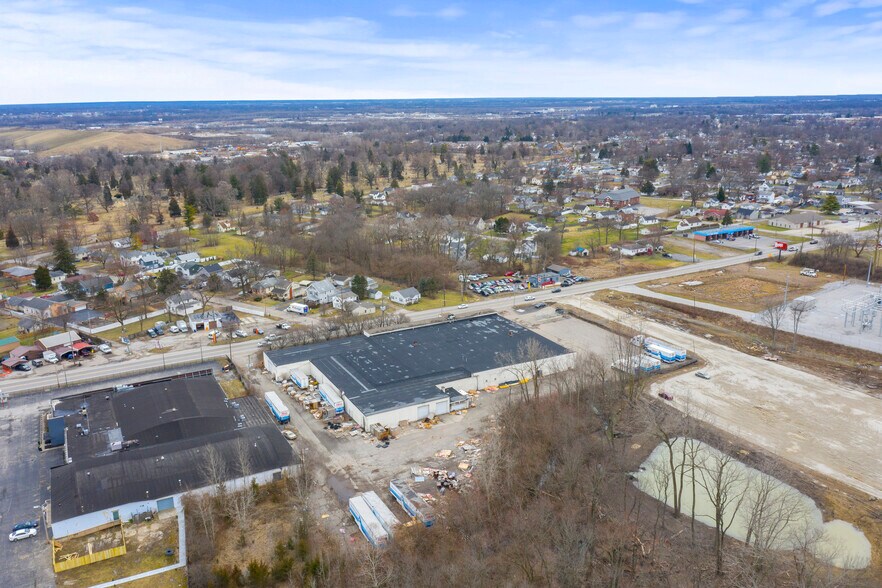 More Photos Of 845 Harrisburg Pike, Columbus Warehouse For Lease