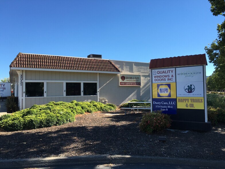 Primary Photo Of 3724-3732 Stanley Blvd, Pleasanton Freestanding For Lease