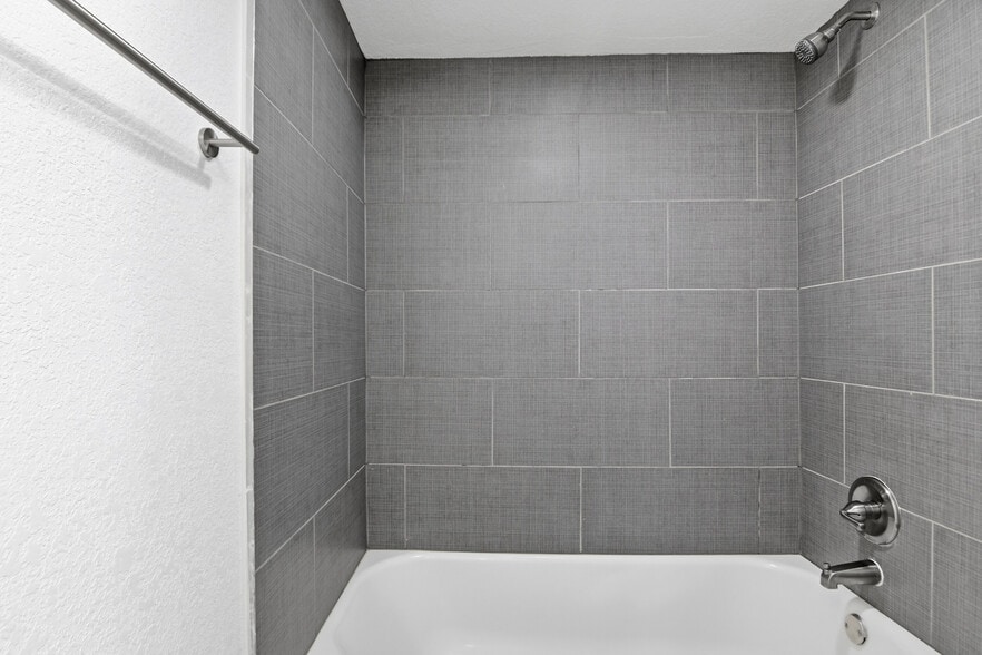 More Photos Of 16432 E 13th Pl, Aurora Specialty For Sale
