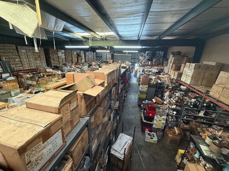 More Photos Of 2095 Silver Star Rd, Titusville Industrial For Sale