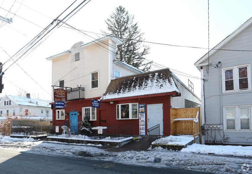 Primary Photo Of 114-120 Charter Oak St, Manchester Bar For Sale
