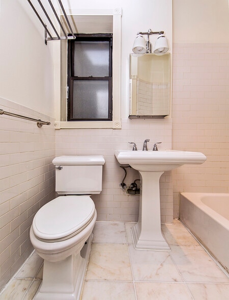 More Photos Of 332 E 71st St, New York Apartments For Sale