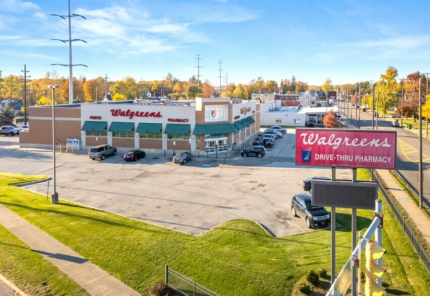Primary Photo Of 520 Broadway Ave, Bedford Drugstore For Sale
