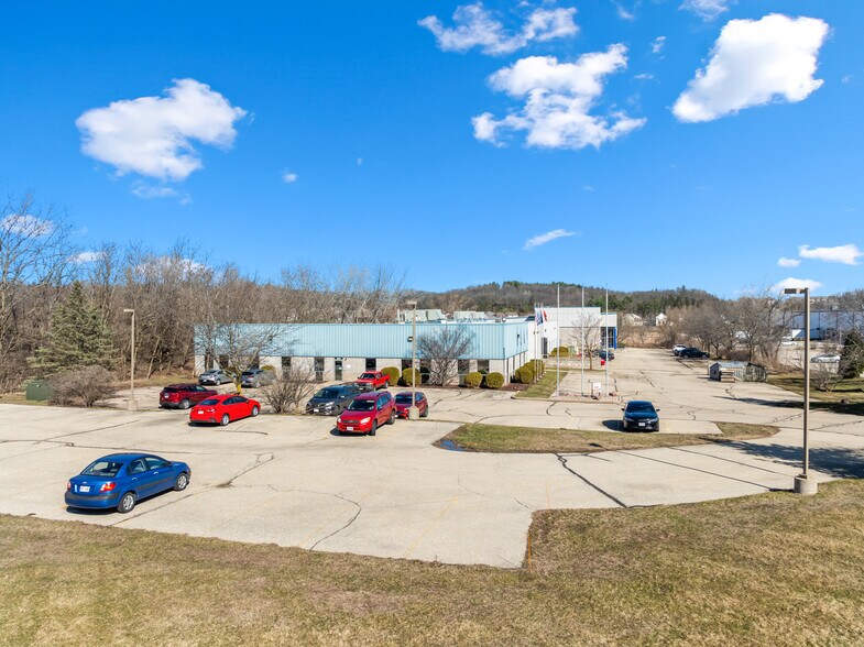 More Photos Of 8840 N Greenview Dr, Middleton Warehouse For Sale