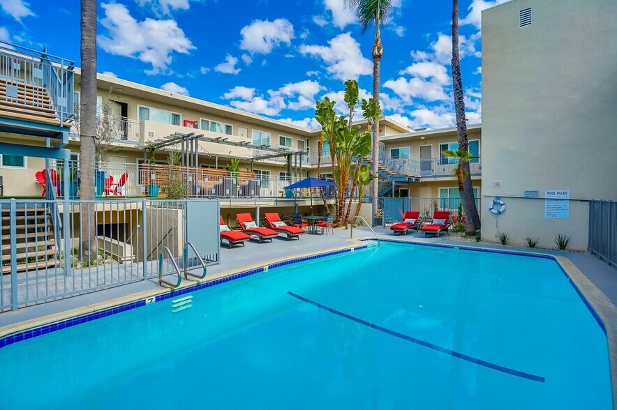 More Photos Of 621 E 99th St, Inglewood Apartments For Sale