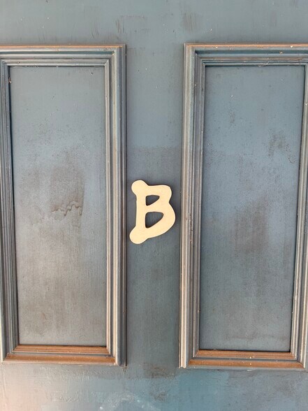 More Photos Of 1100 Murdoch Ave, Parkersburg Storefront Retail Residential For Sale