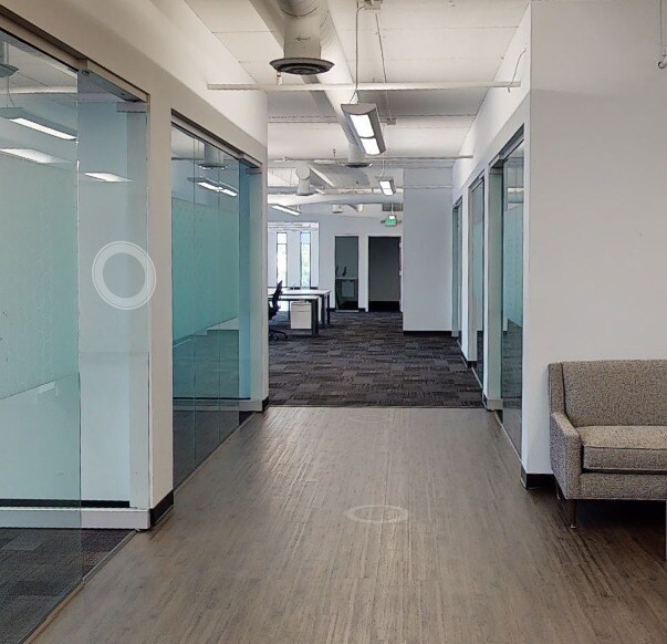 More Photos Of 4600 W 77th St, Edina Unknown For Lease