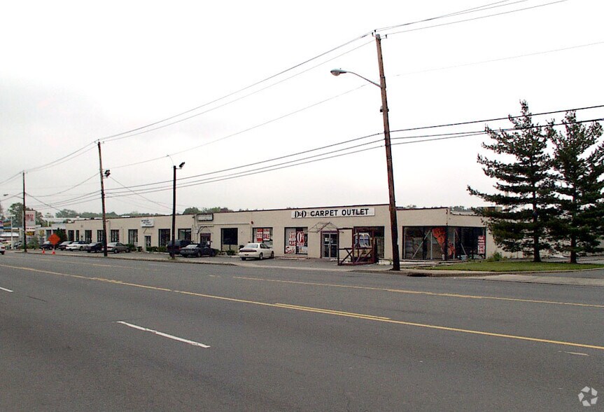 1661 N Olden Ave, Ewing, NJ 08638 Retail For Lease
