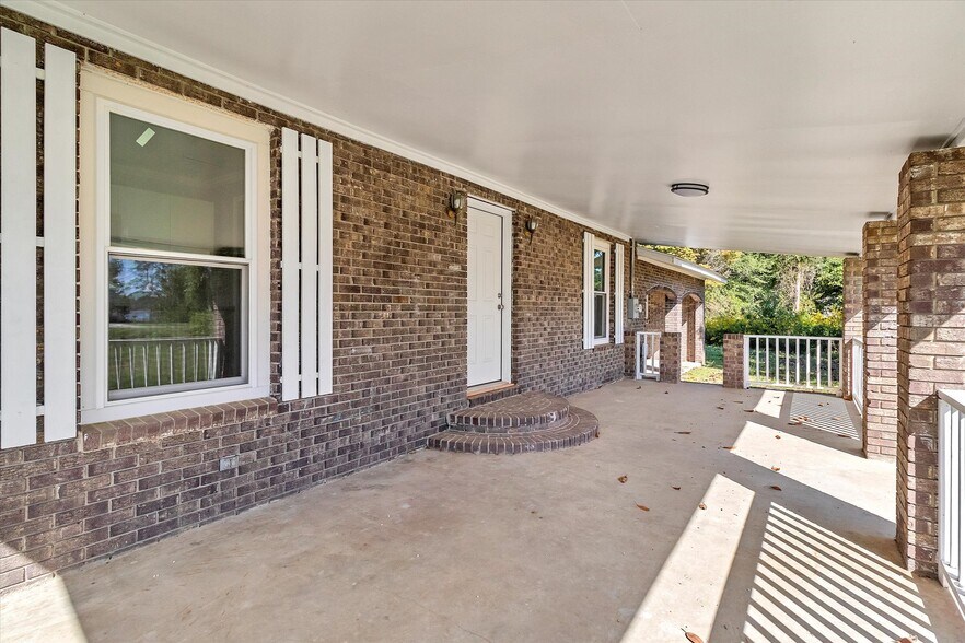 More Photos Of 9710 SC 260, Manning General Retail For Sale