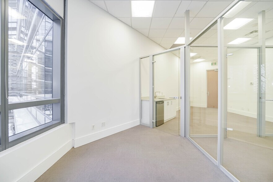 More Photos Of 4763-4789 Yonge St, Toronto Office Residential For Sale