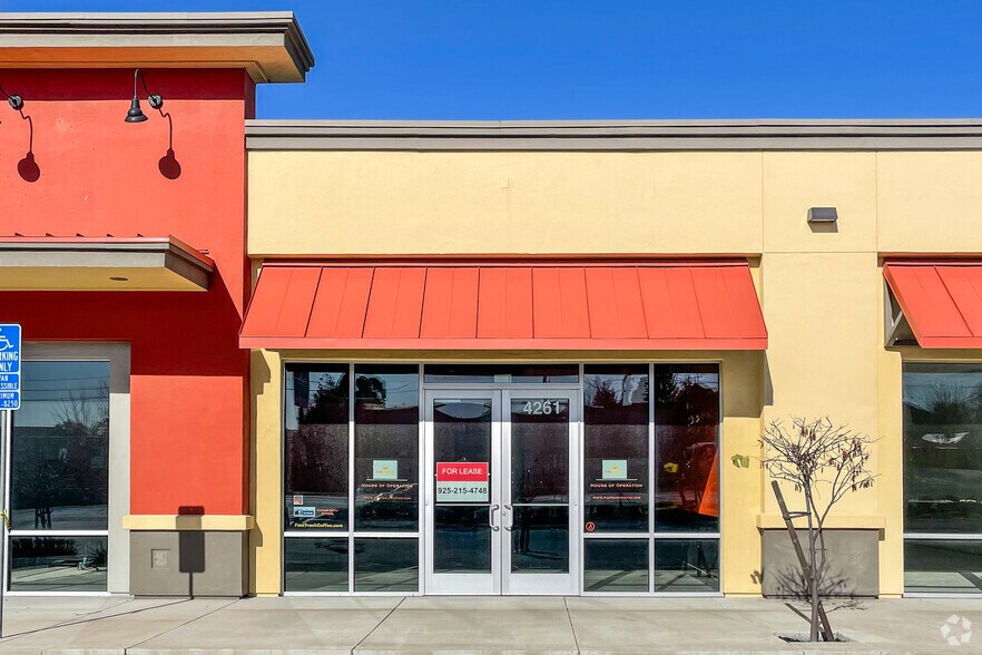 More Photos Of 4261-4269 Hilltop Dr, Richmond Freestanding For Lease