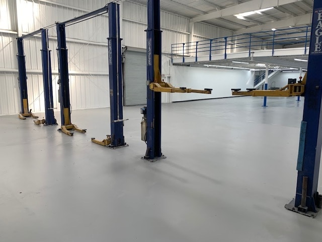 More Photos Of 5829 Beverly Hill St, Houston Warehouse For Lease