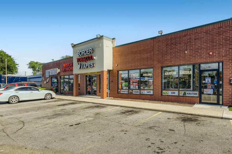More Photos Of 110-154 W Irving Park Blvd, Bensenville General Retail For Lease