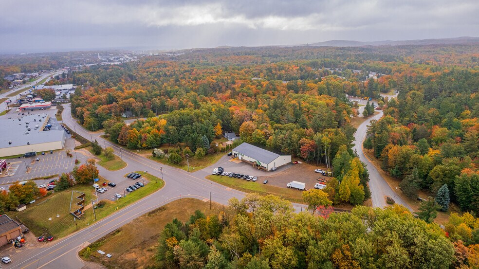 More Photos Of 875 Brookton Rd, Marquette Distribution For Sale