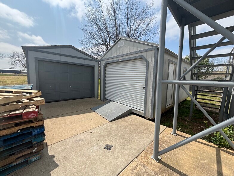 More Photos Of 220 Beaver Rd, Munford Sports And Entertainment For Sale