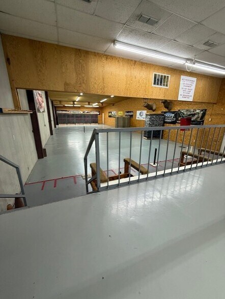 More Photos Of 5500 Franklin Ave, Waco Freestanding For Sale