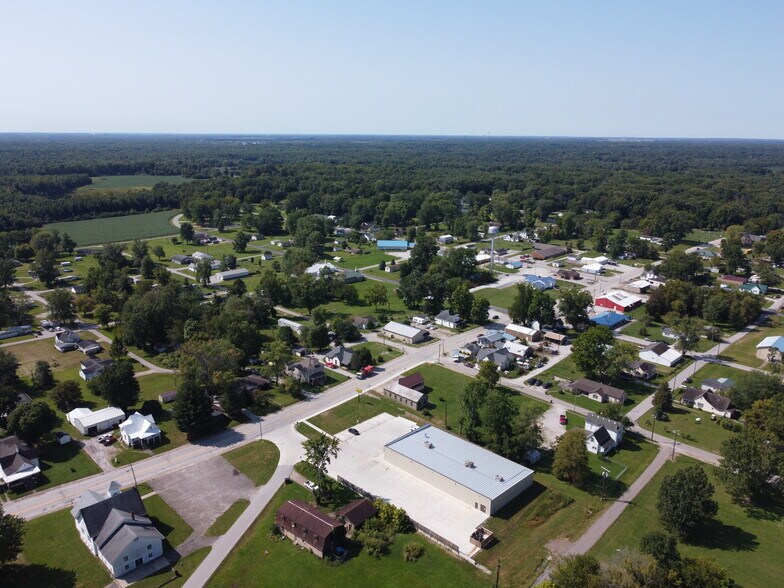 More Photos Of 312 E Jackson St, Shelburn Freestanding For Sale