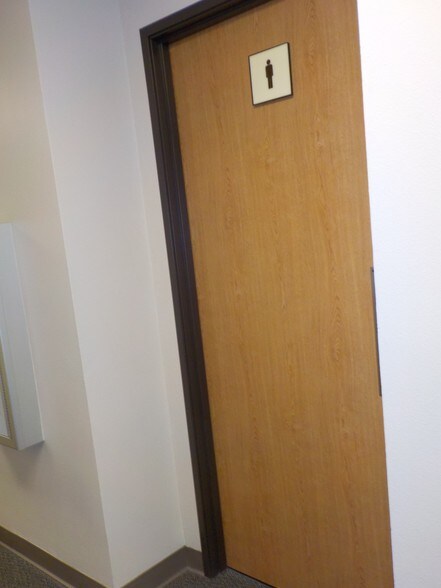 More Photos Of 3700 N 10th St, McAllen Office For Lease