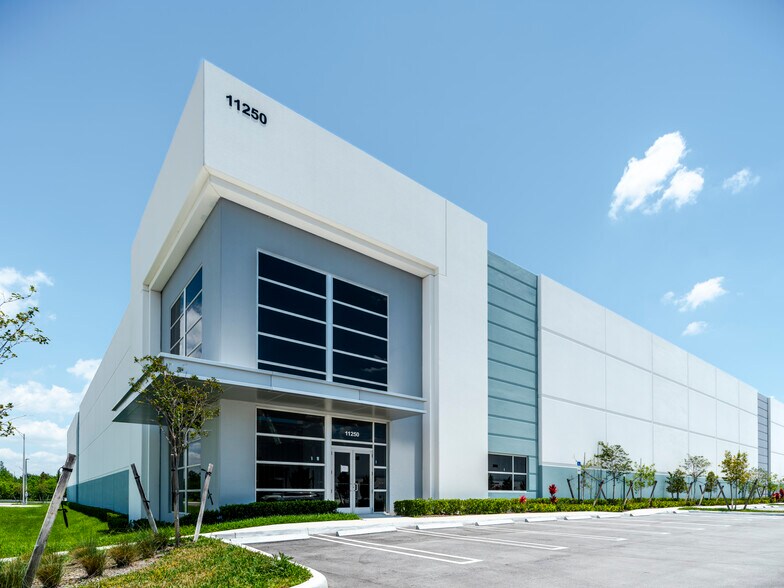 Primary Photo Of 11250 W 36th Ave, Hialeah Warehouse For Lease