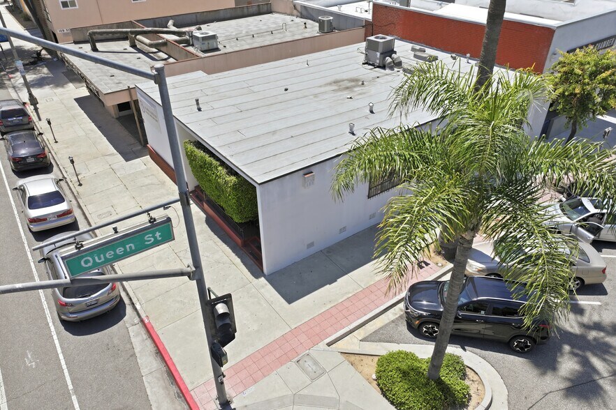 More Photos Of , Inglewood Office For Sale